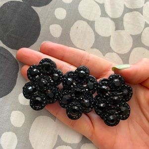 Black jewel fashion bracelet stretchy